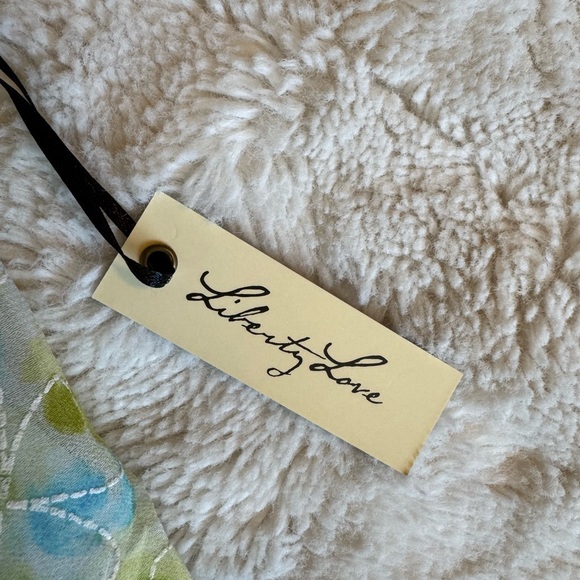 NWT Liberty Love Dress💚💚💚 - Picture 6 of 7